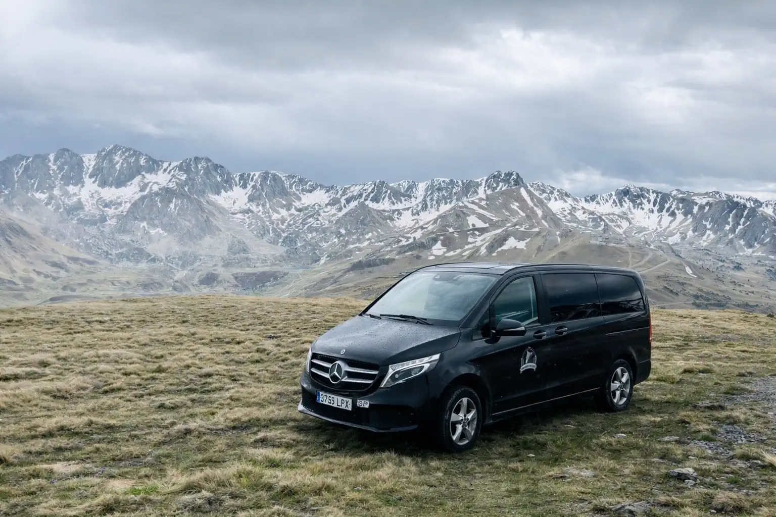 Mercedes-Benz vehicle used for private day trips from Barcelona in the Pyrenees mountains